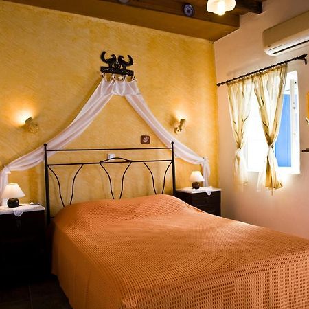 Pepi'S Rooms Triovasalos Exterior photo