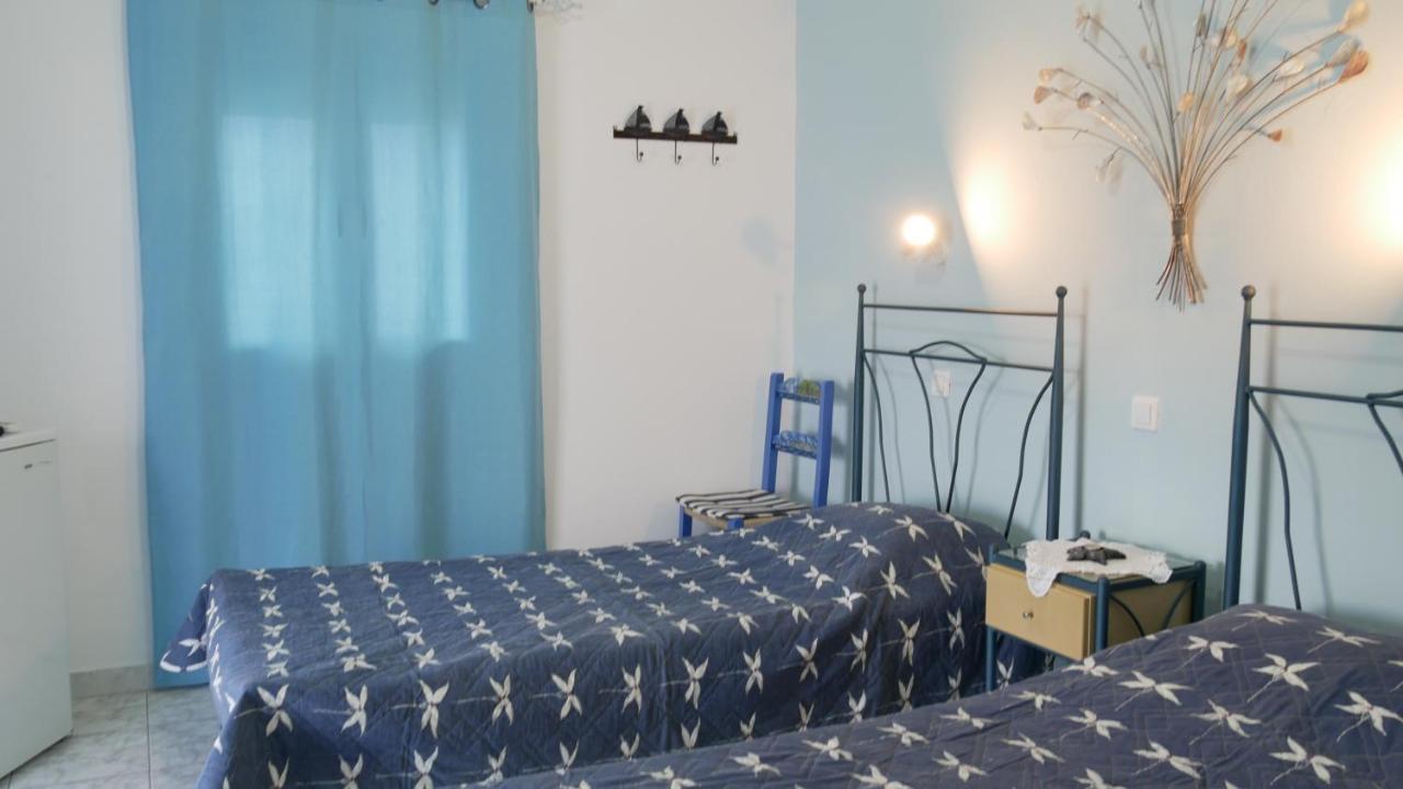 Pepi'S Rooms Triovasalos Exterior photo